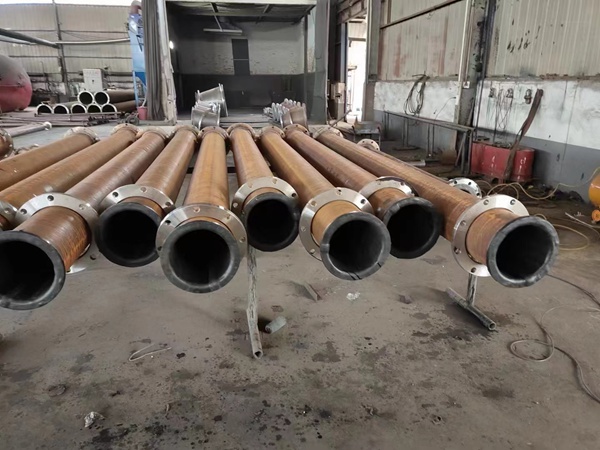 生产衬胶钢管前的工作准备